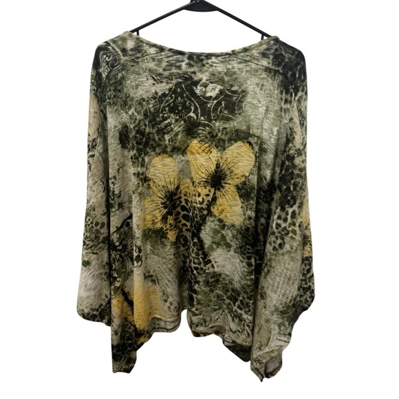 Chico’s Travelers Floral Pullover Cape Size Large / XL - Picture 2 of 5